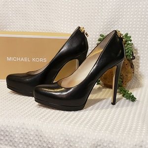 MICHAEL Michael Kors Hamilton Pumps
